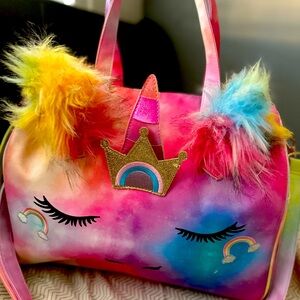 Unicorn Brooke Weekender Bag #adorable #lisafrank #kidscore